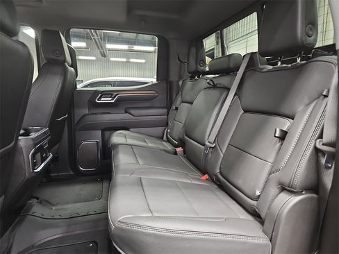 Used 2024 GMC Sierra 1500 Denali w/ Technology Package image 13