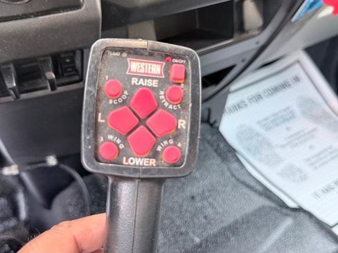 Used 2017 Ford F250 XL w/ Power Equipment Group AWD/4WD image 22