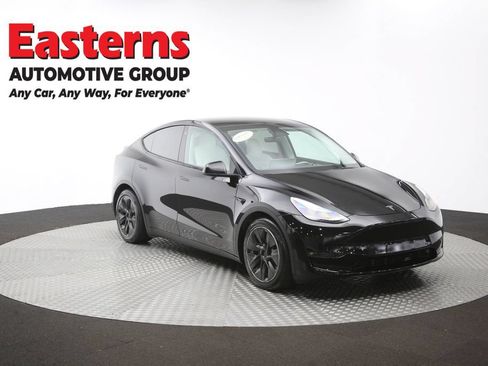 Used 2023 Tesla Model Y Performance AWD/4WD image 46