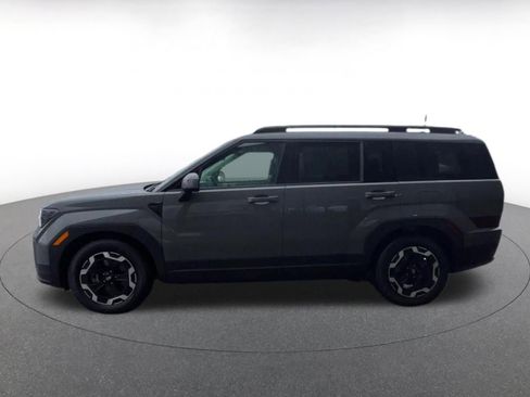 Used 2025 Hyundai Santa Fe SEL image 9