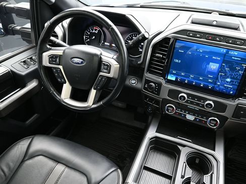 Used 2022 Ford F250 Platinum w/ Tremor Off-Road Package AWD/4WD image 29