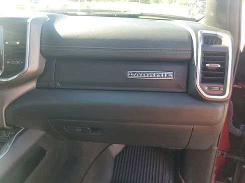 Used 2021 RAM 1500 Laramie image 35