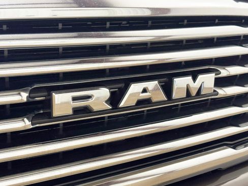 Used 2020 RAM 2500 Limited AWD/4WD image 24