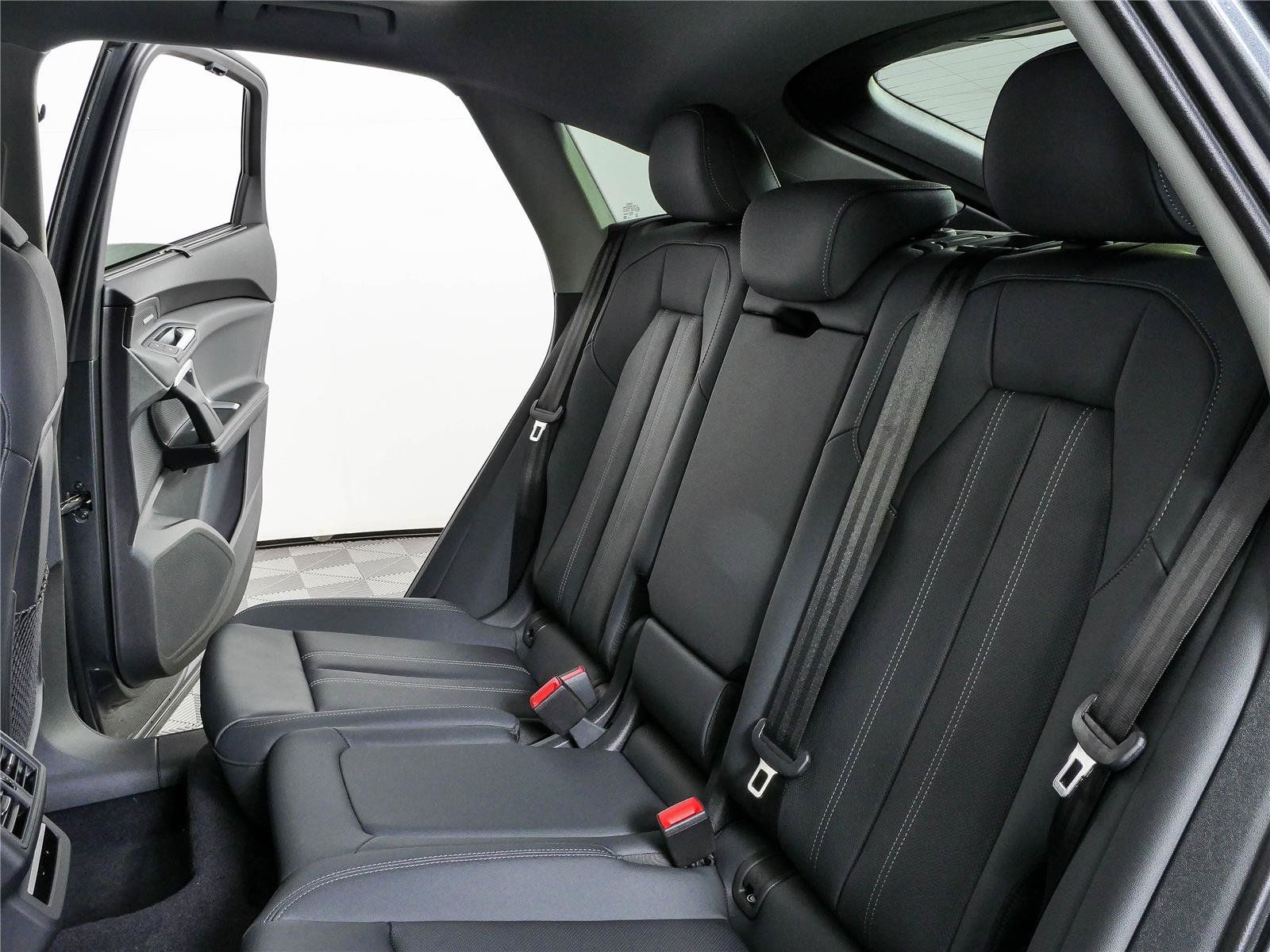 New 2026 Audi Q5 Premium Plus AWD/4WD image 22