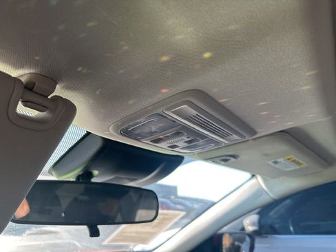 Used 2019 Honda Civic EX image 17