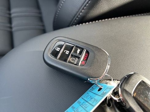 New 2026 Honda HR-V EX-L image 31