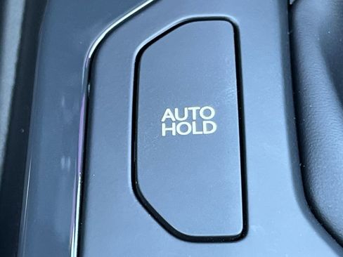 New 2025 Kia K4 GT-Line w/ GT-Line Premium Package image 33