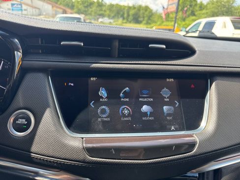 Used 2019 Cadillac XT5 Premium Luxury AWD/4WD image 32