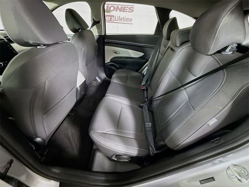 Certified 2024 Hyundai Tucson SE image 27