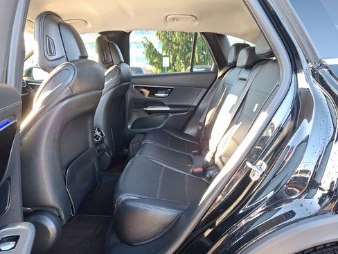 Certified 2025 Mercedes-Benz GLC 350e 4MATIC image 10