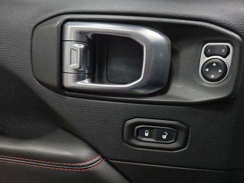 Used 2019 Jeep Wrangler Unlimited Rubicon image 27