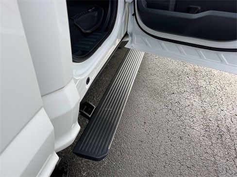 Used 2022 Ford F350 Lariat w/ Lariat Ultimate Package image 28