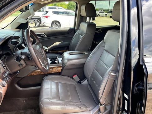Used 2015 GMC Yukon XL Denali w/ Touring Package AWD/4WD image 18