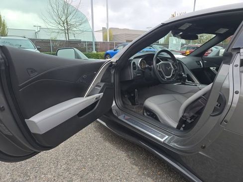 Used 2016 Chevrolet Corvette Stingray Coupe w/ 2LT Preferred Equipment Group image 13