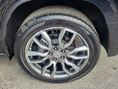 Used 2023 GMC Terrain Denali AWD/4WD image 26