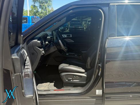 Used 2020 Ford Explorer ST w/ ST Street Pack AWD/4WD image 11