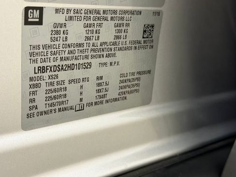 Certified 2017 Buick Envision Essence image 36