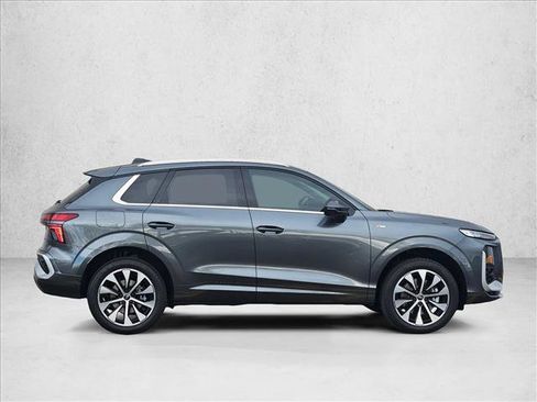 New 2026 Audi Q3 quattro 2.0T AWD/4WD image 5