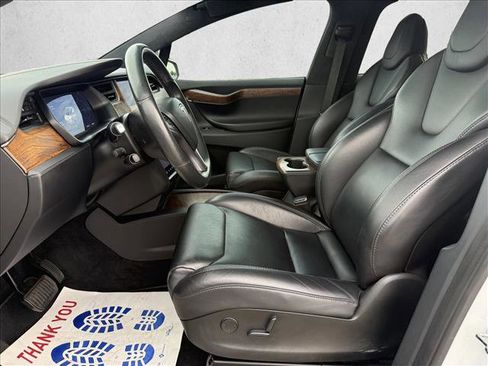Used 2019 Tesla Model X Long Range image 10