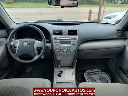 Used 2008 Toyota Camry image 31