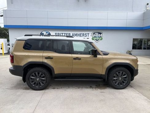 Used 2025 Toyota Land Cruiser w/ Premium Package AWD/4WD image 11