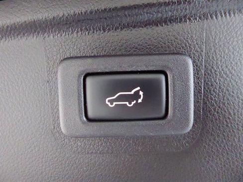 Used 2019 Subaru Outback 2.5i Limited w/ Popular Package #2 image 35