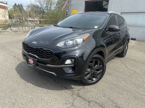 Used 2020 Kia Sportage S AWD/4WD image 1