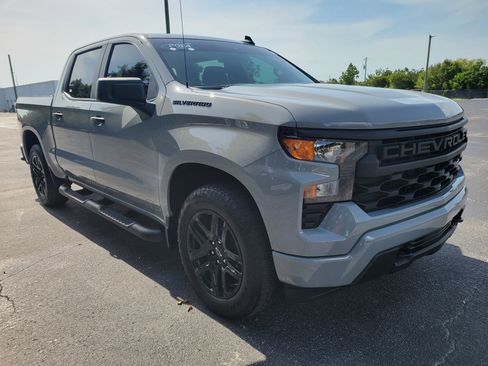 Used 2024 Chevrolet Silverado 1500 Custom w/ Turbomax Blackout Package RWD image 3