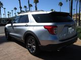 Used 2022 Ford Explorer XLT w/ Equipment Group 202A image 2