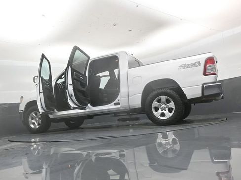 Used 2023 RAM 1500 Big Horn AWD/4WD image 52