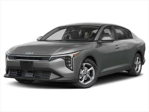 Used 2025 Kia K4 FWD image 1