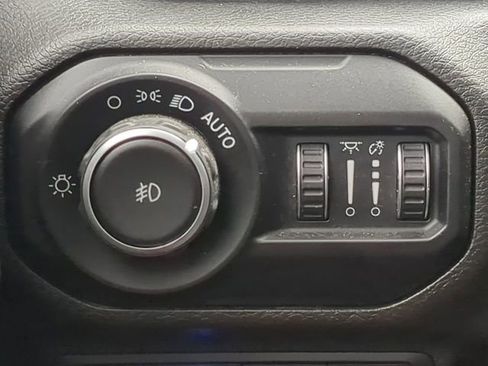 Used 2022 Jeep Wrangler Unlimited Rubicon 4xe w/ Cold Weather Group image 27