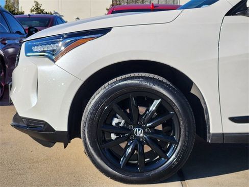 Used 2025 Acura RDX SH-AWD image 8