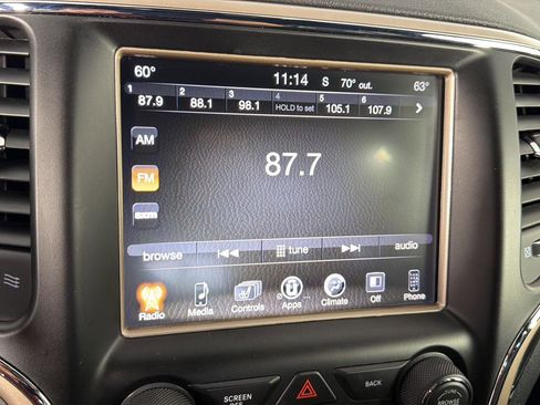 Used 2017 Jeep Grand Cherokee Limited AWD/4WD image 29