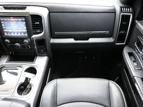 Used 2017 RAM 2500 Limited AWD/4WD image 41