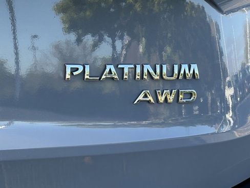 Certified 2022 Nissan Rogue Platinum w/ Head-Up Display Package image 15