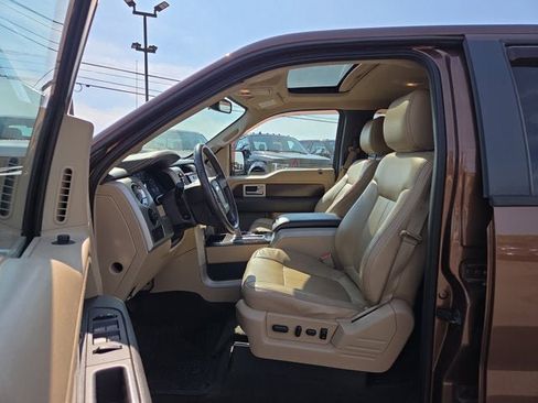 Used 2012 Ford F150 Lariat w/ Lariat Chrome Pkg image 10