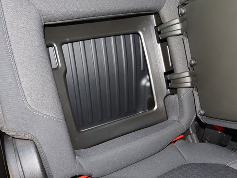 Used 2021 Chevrolet Silverado 1500 RST w/ Rally Edition image 23