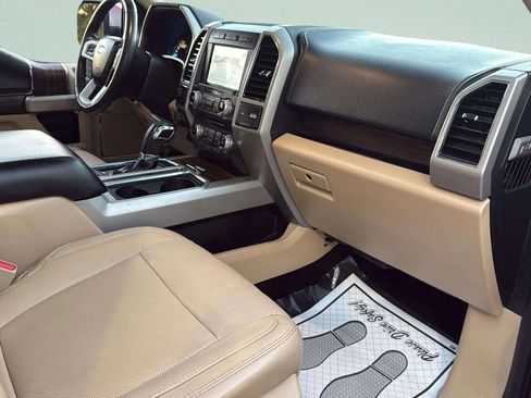 Used 2017 Ford F150 Lariat w/ Equipment Group 502A Luxury image 32