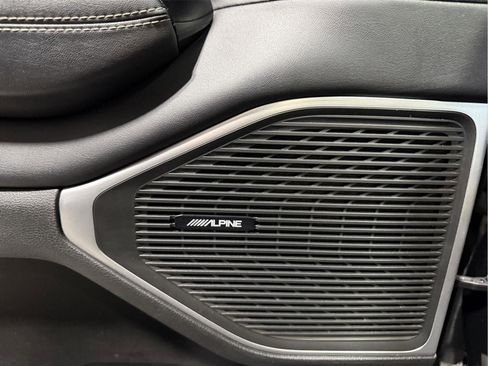 Used 2024 Jeep Wagoneer Series II w/ Flexible Seating Group image 19