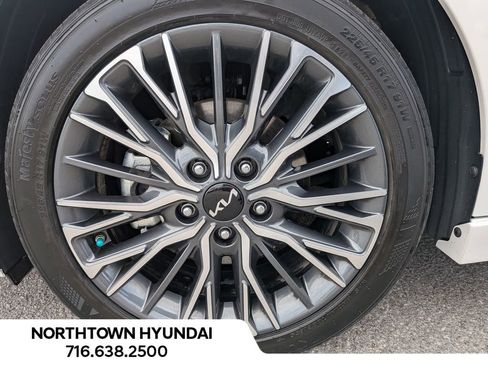 Used 2024 Kia Forte GT-Line image 41