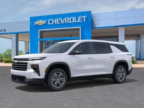 New 2026 Chevrolet Traverse LT w/ Driver Confidence Package image 29
