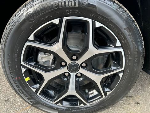 New 2026 Jeep Compass Limited w/ Sun, Sound & Navigation Group image 11