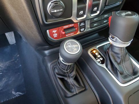 New 2026 Jeep Wrangler Rubicon w/ Technology Group image 47