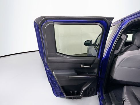 Used 2025 Toyota Tacoma TRD Off-Road image 26