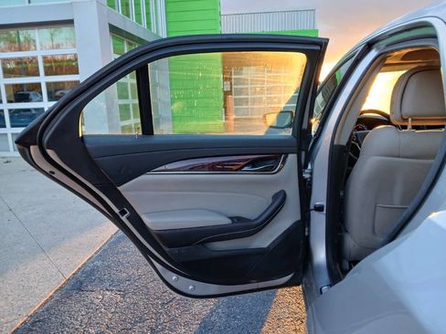 Used 2014 Cadillac CTS Luxury image 12