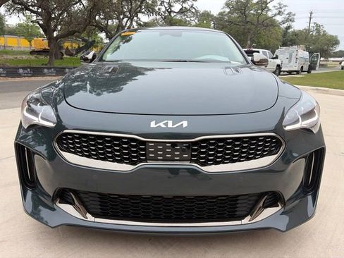 Used 2023 Kia Stinger GT2 RWD image 5