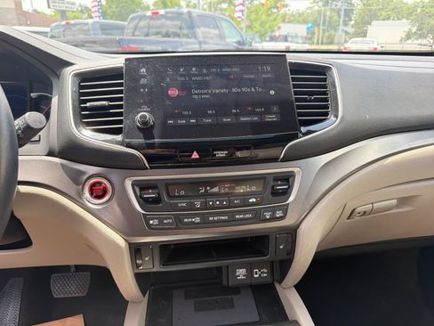 Used 2022 Honda Pilot Special Edition image 28