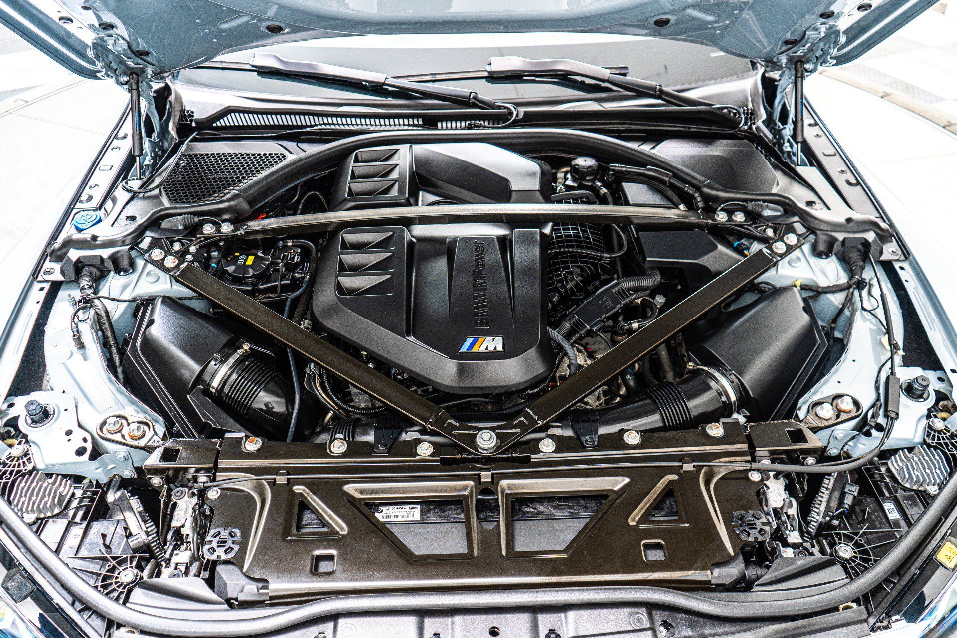 Used 2023 BMW M3 w/ M Carbon Exterior Package RWD image 12