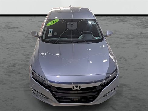Used 2019 Honda Accord Hybrid image 6